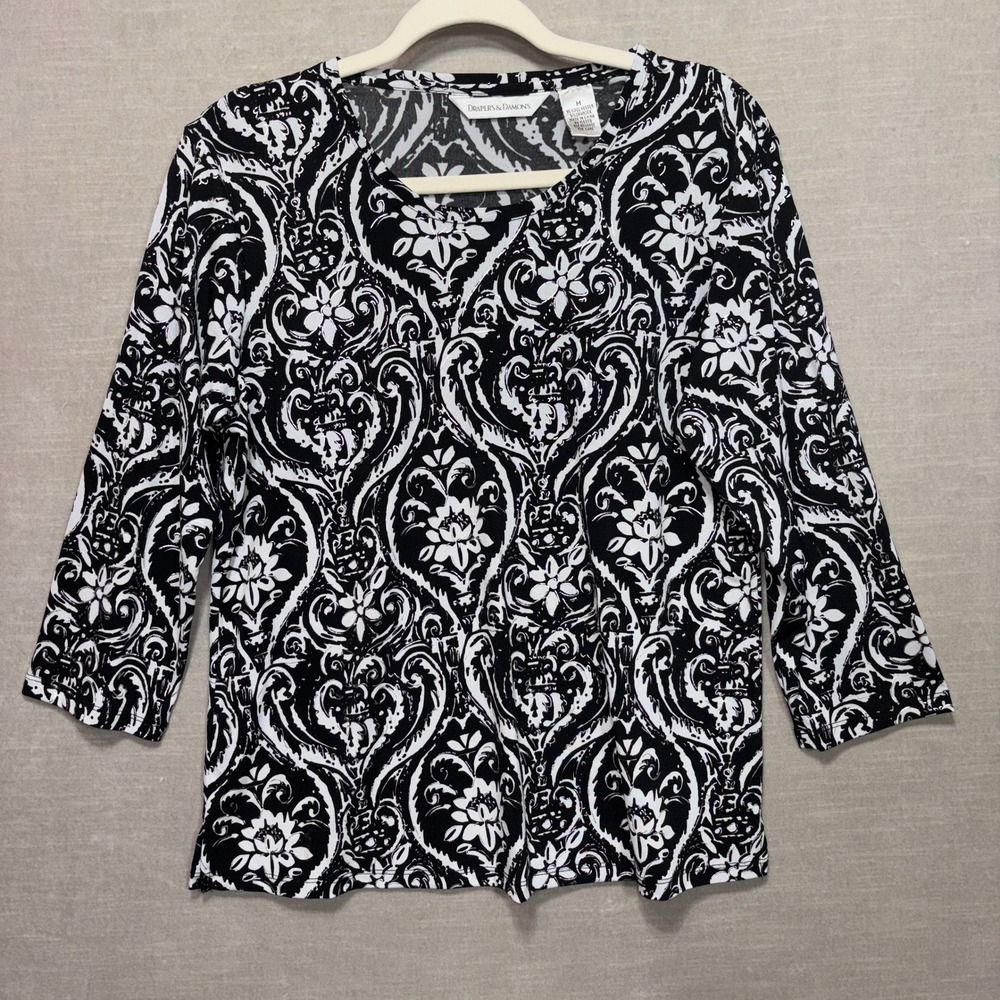 Drapers & Damon's Womens Floral Top M Black‎ White Stretch Boho Artsy Retro Soft